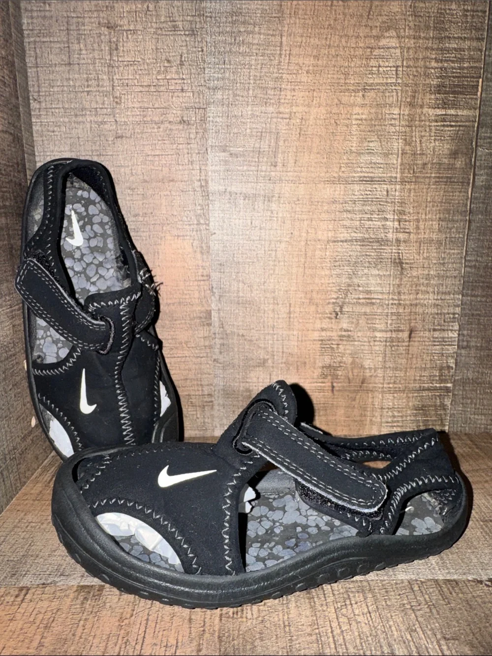 Nike Black Kids' Hook-and-Loop Sport Sandals